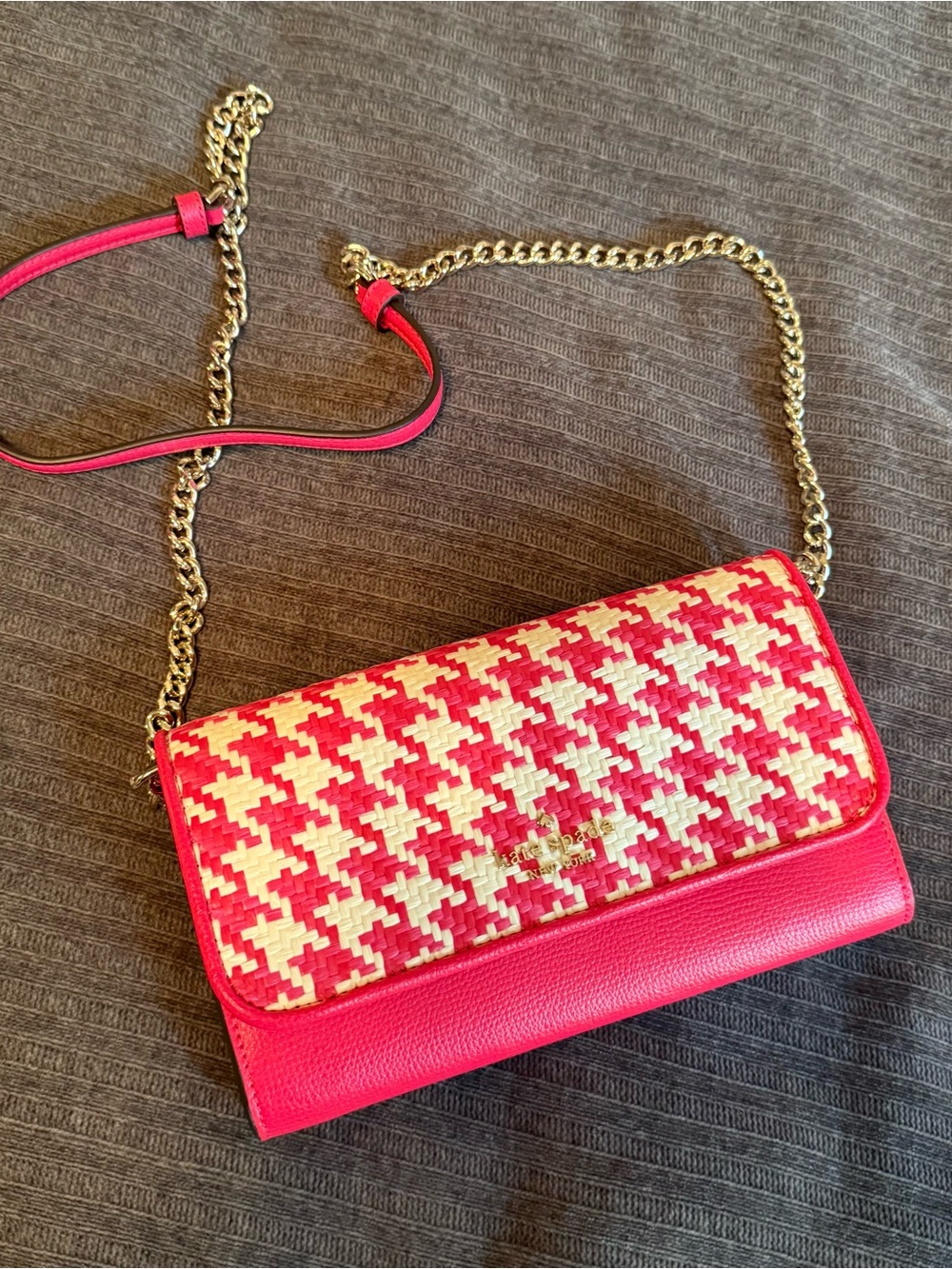 kate spade Pink and Cream Woven Houndstooth Chain Shoulder Bag